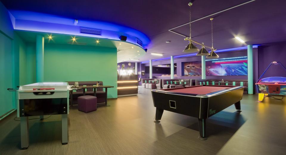 Hotel Domino Niemodlin Εξωτερικό φωτογραφία